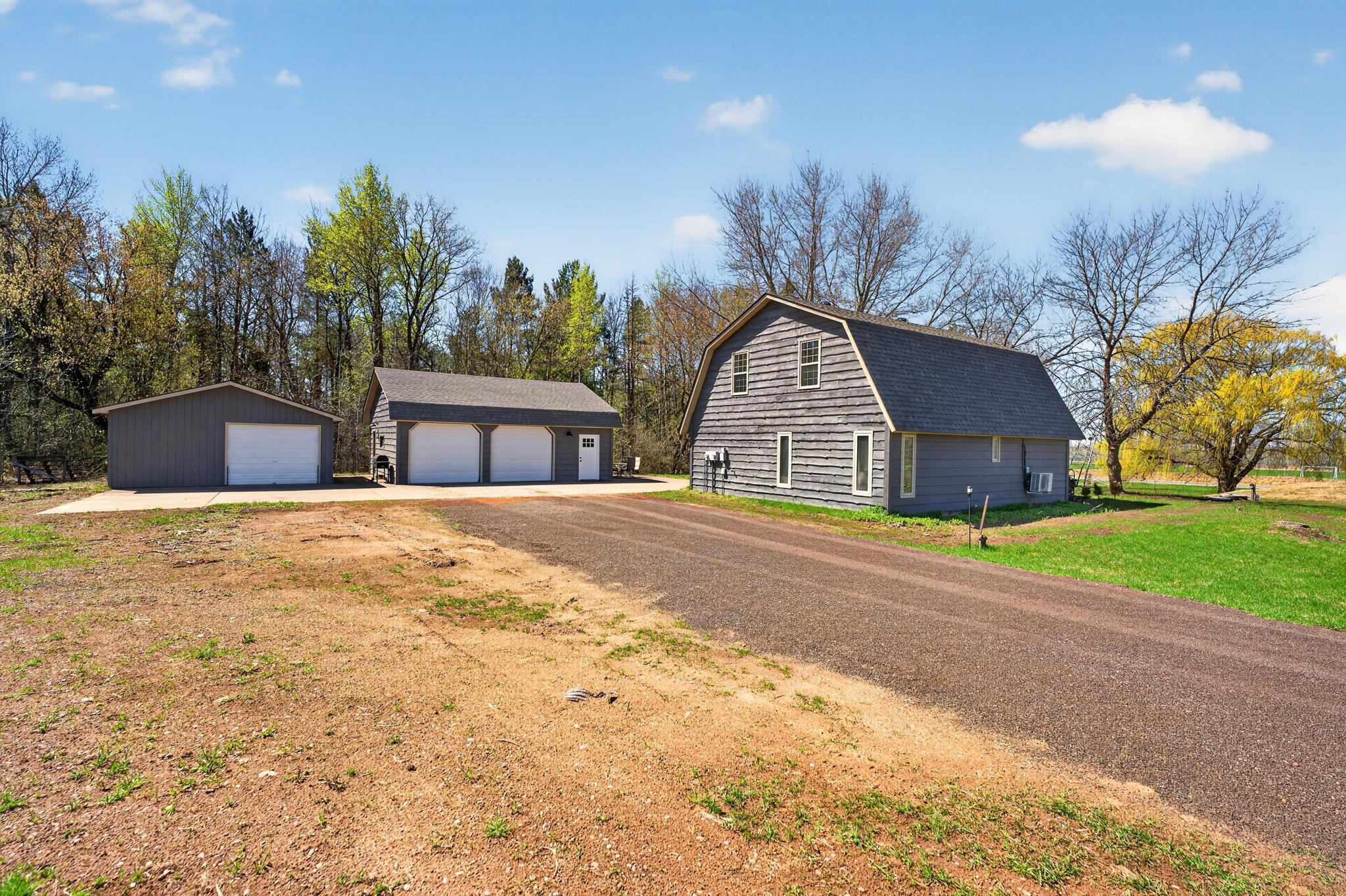 19618 Wild Rose Drive NE