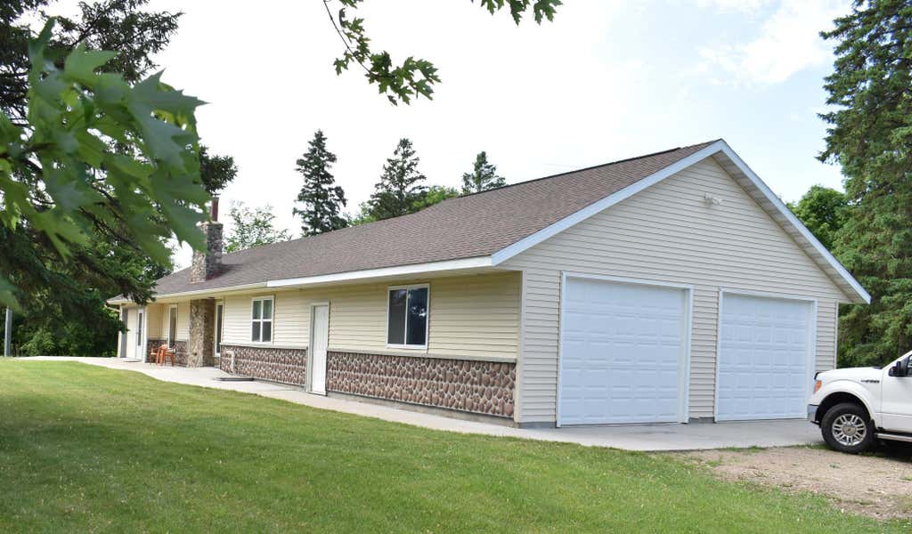 Photo of 26073 County Highway 18, Fergus Falls, MN 56537 (MLS # 7090122)
