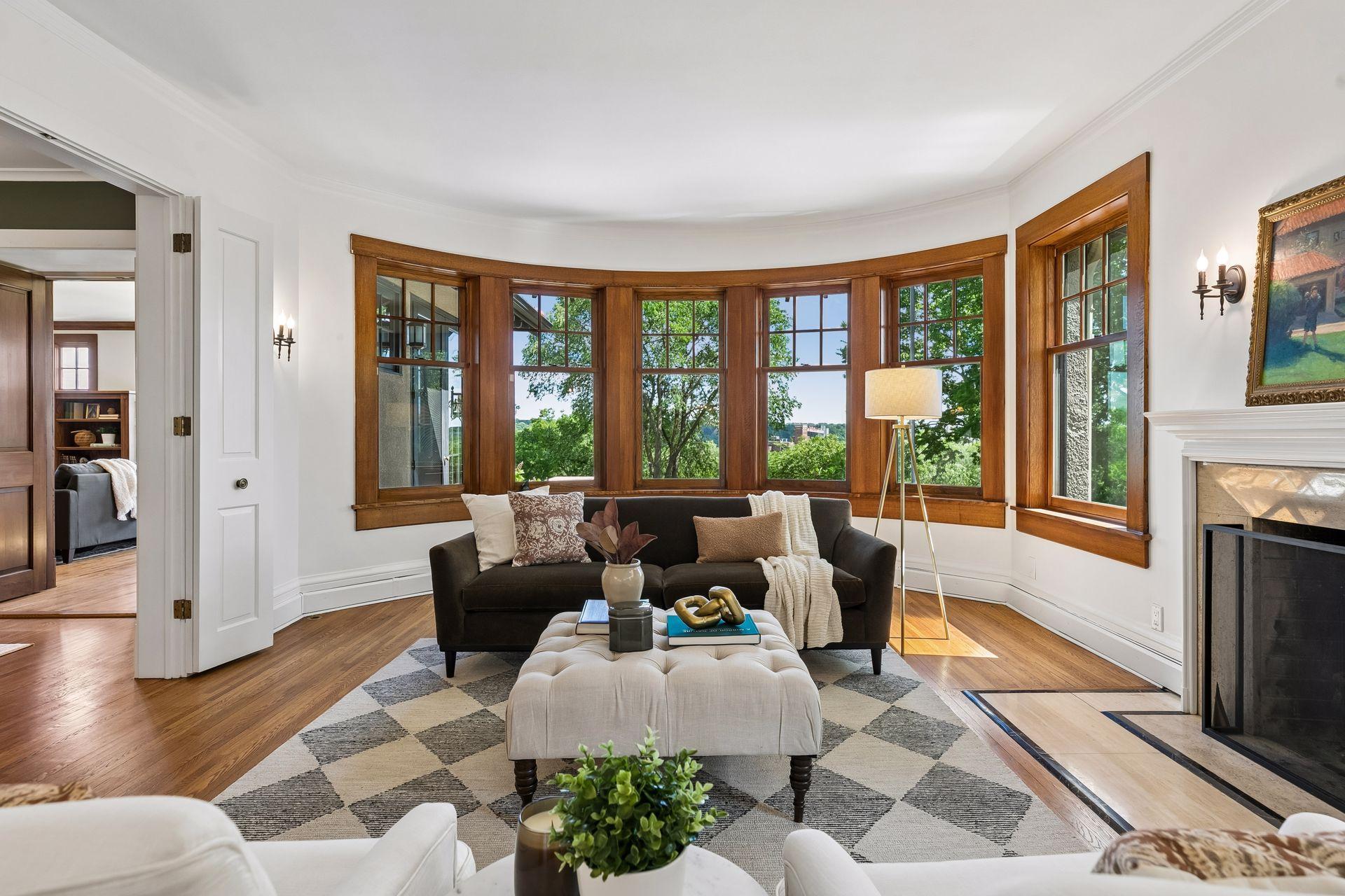 42 Kenwood Parkway