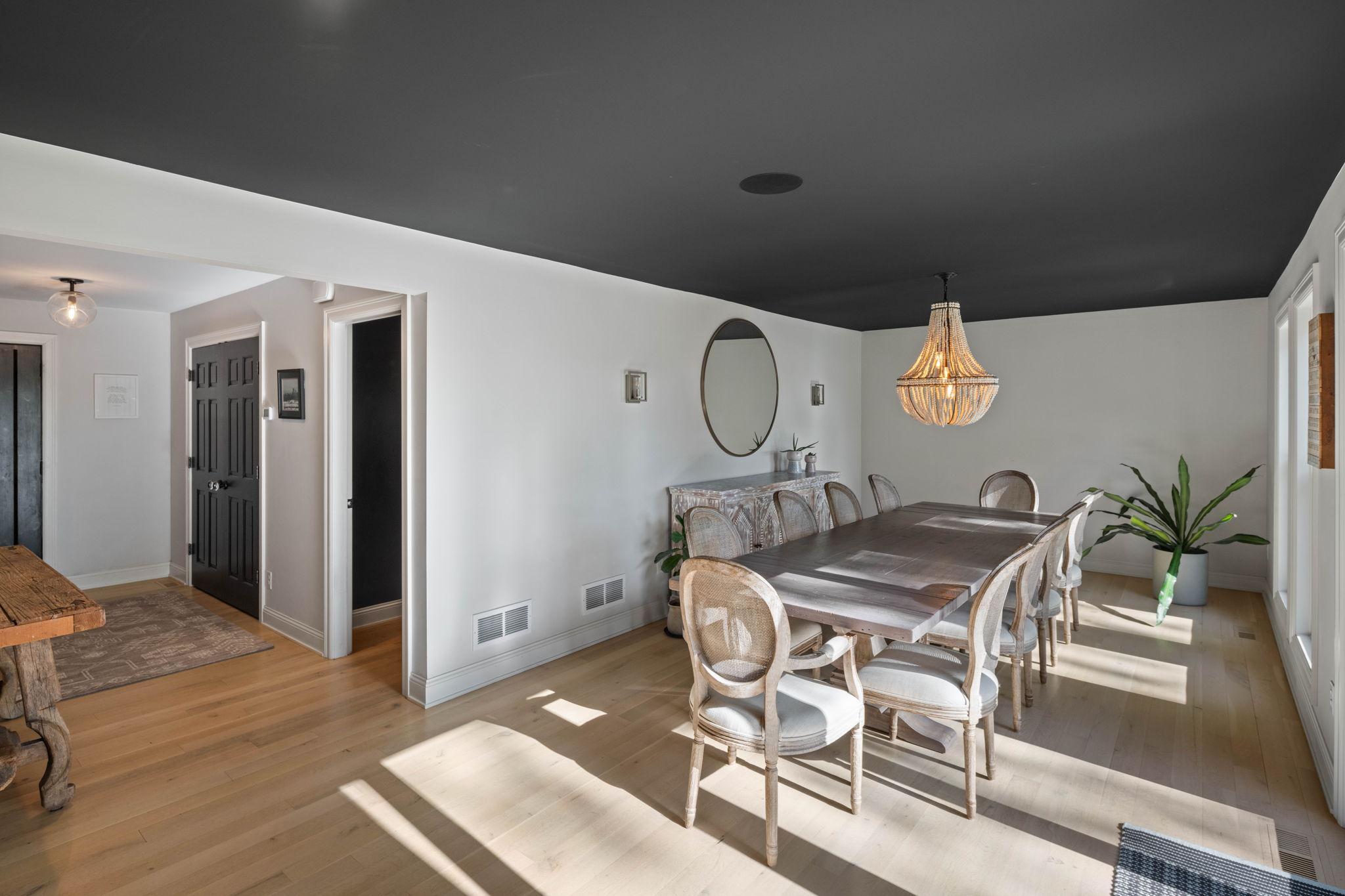 3141 Fairchild Avenue