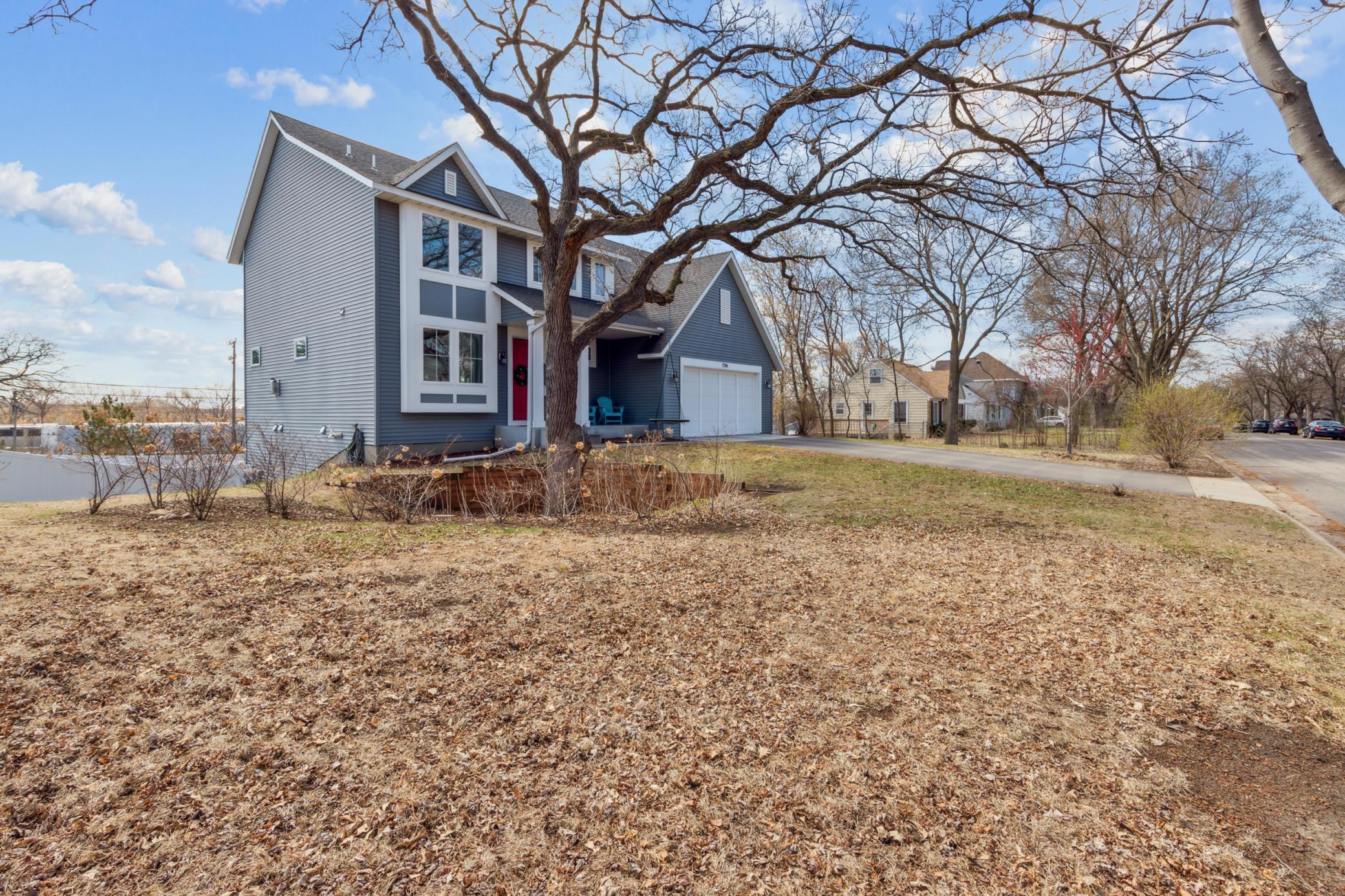 7701 Edgebrook Drive