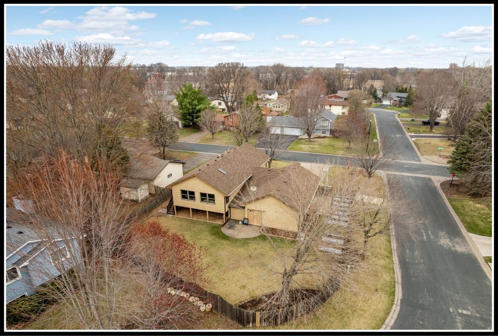 Photo of 4512 102nd Avenue NE, Circle Pines, MN 55014 (MLS # 7044644)