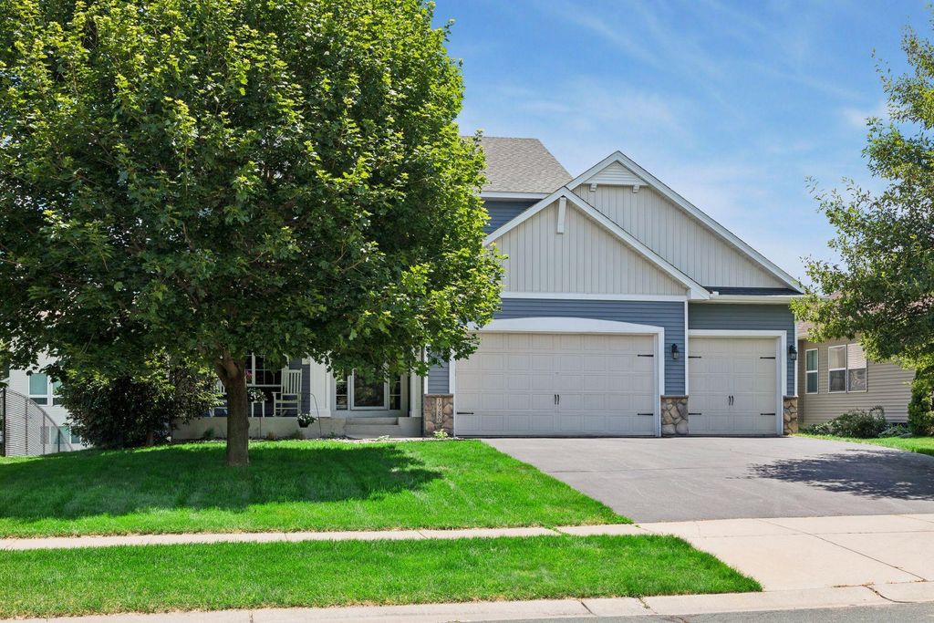 Photo of 19280 Claremont Drive, Farmington, MN 55024 (MLS # 7095066)