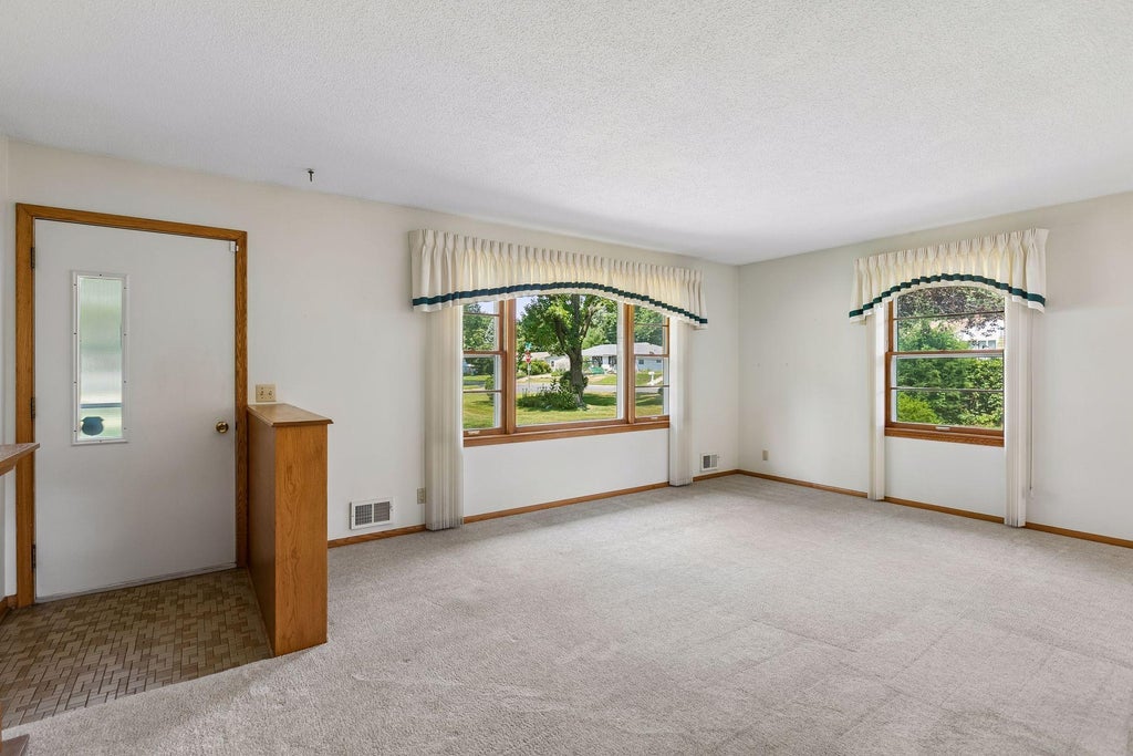 Photo of 2163 29th Avenue NW, New Brighton, MN 55112 (MLS # 7163287)