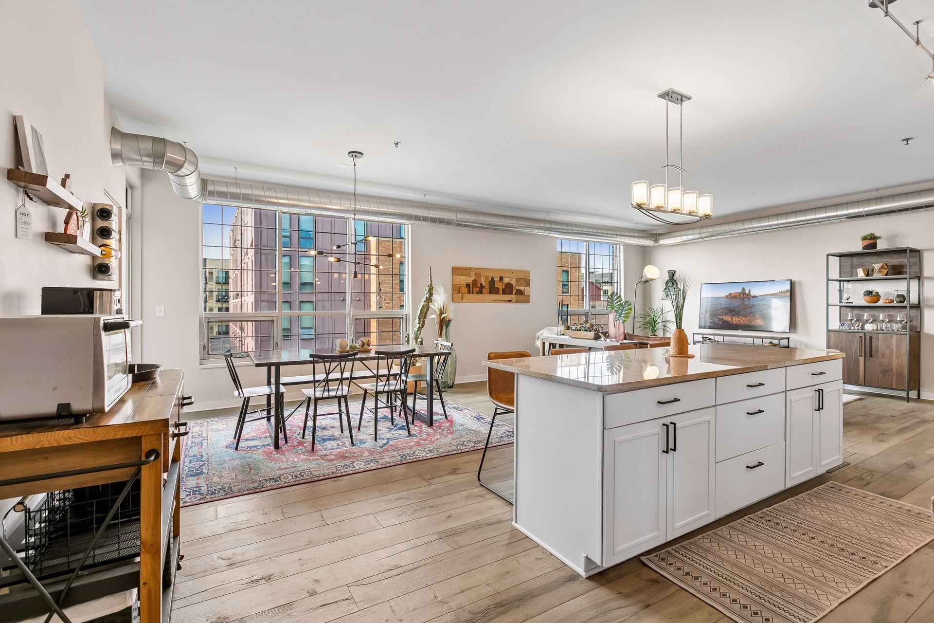 521 2nd Street SE 404