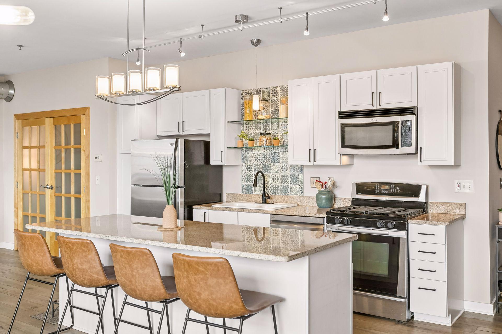 521 2nd Street SE 404