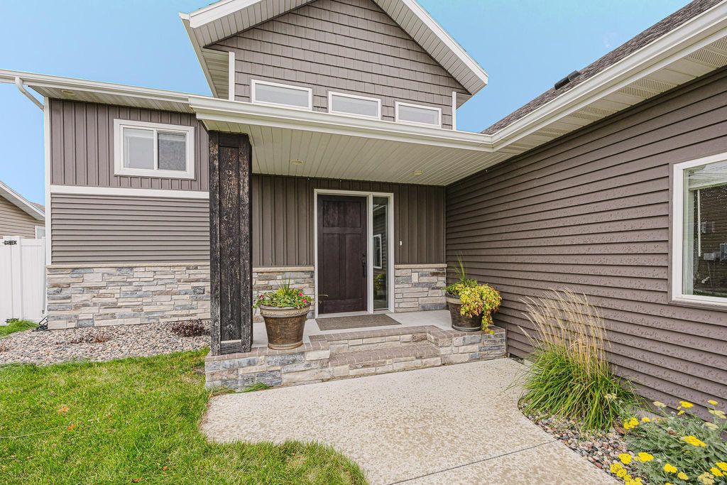 Photo of 1809 42nd Street S, Moorhead, MN 56560 (MLS # 7022690)