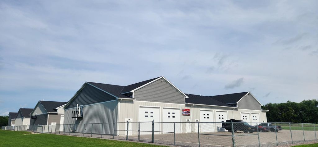 Photo of 721 Industrial Boulevard #B3, Watertown, MN 55388 (MLS # 7040658)