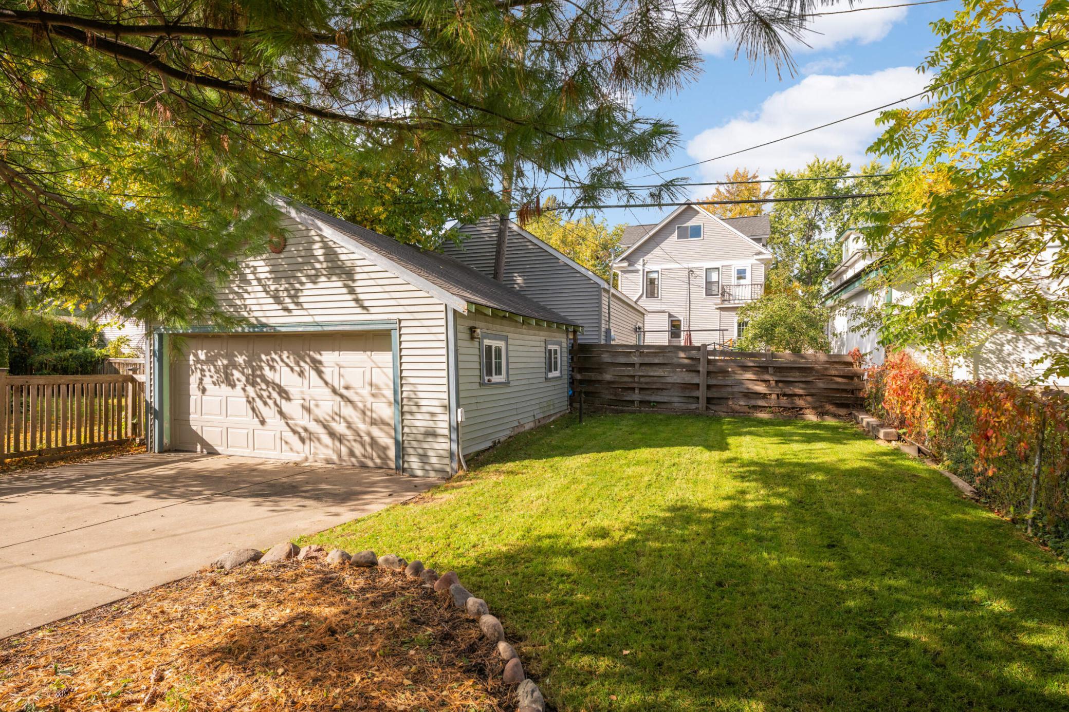 4032 Lyndale Avenue S