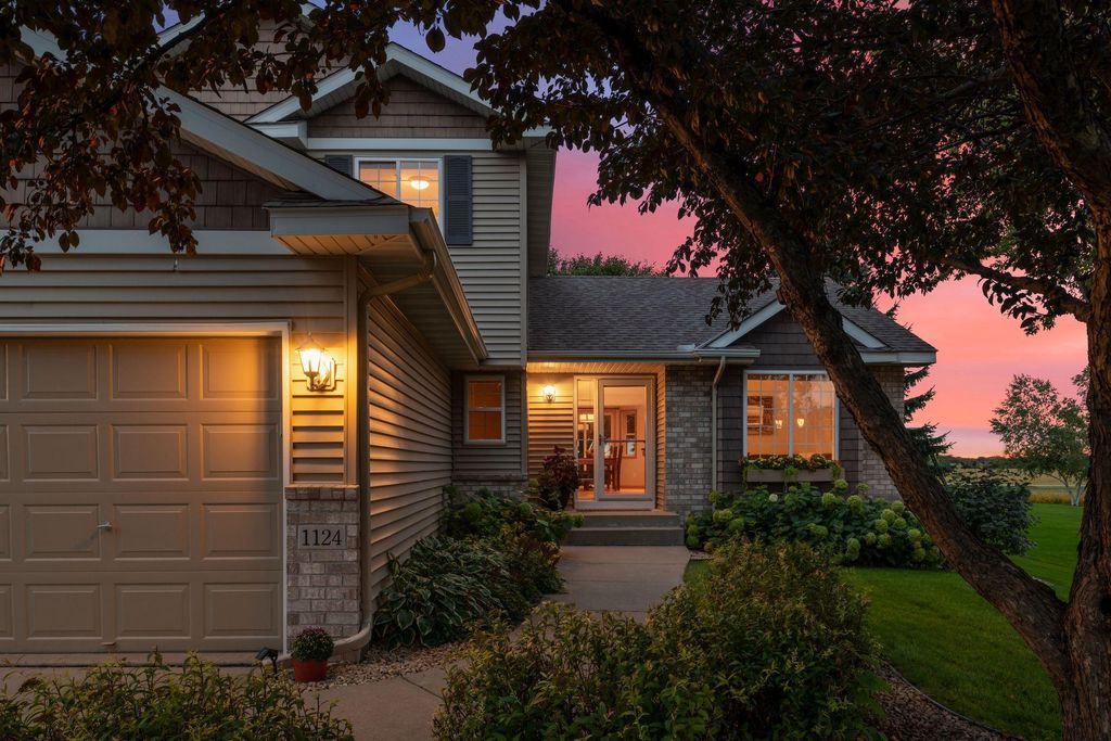 Photo of 1124 Pond Curve, Waconia, MN 55387 (MLS # 7025309)