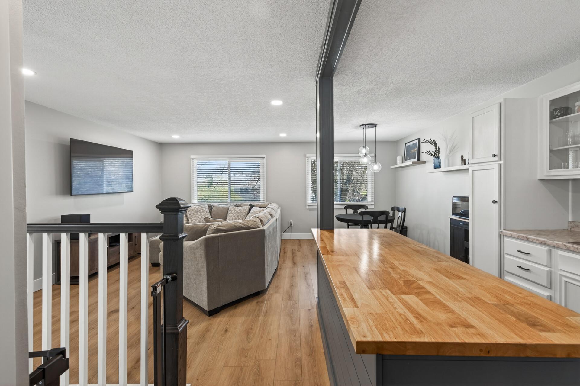 7553 Zinnia Way