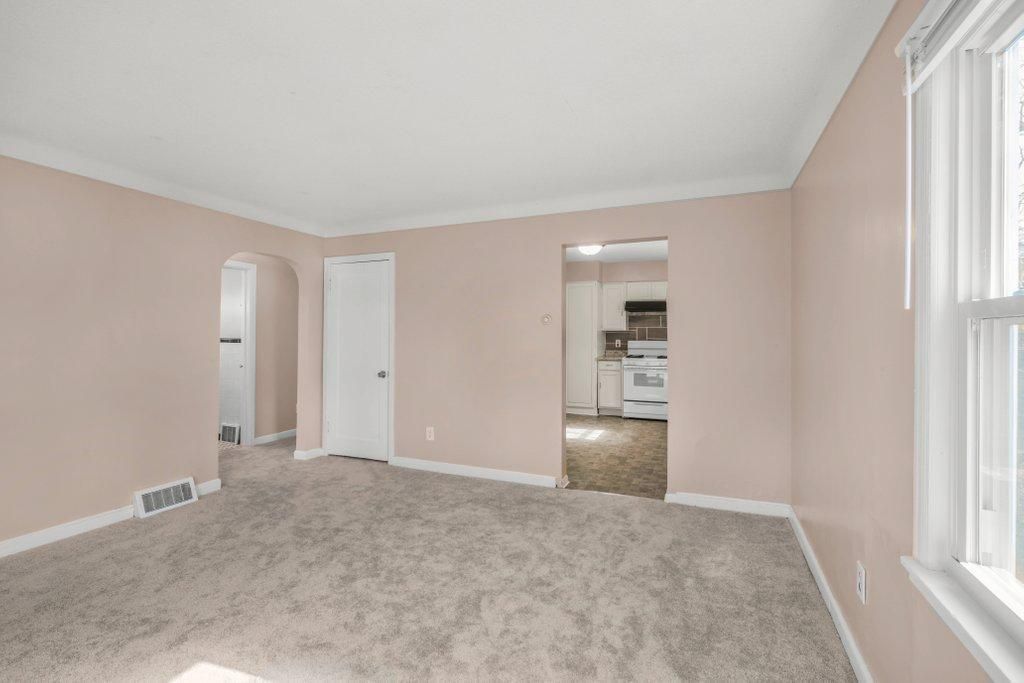 Photo of 4230 Zane Avenue N, Crystal, MN 55422 (MLS # 7030454)