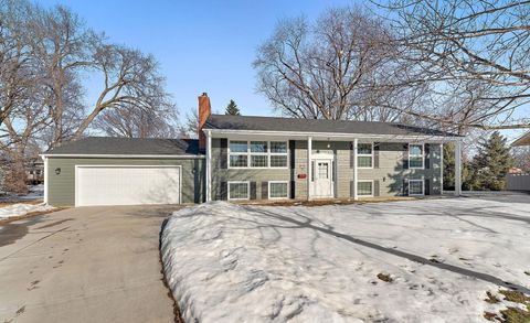 3511 Maplewood Drive Saint Anthony MN 55418