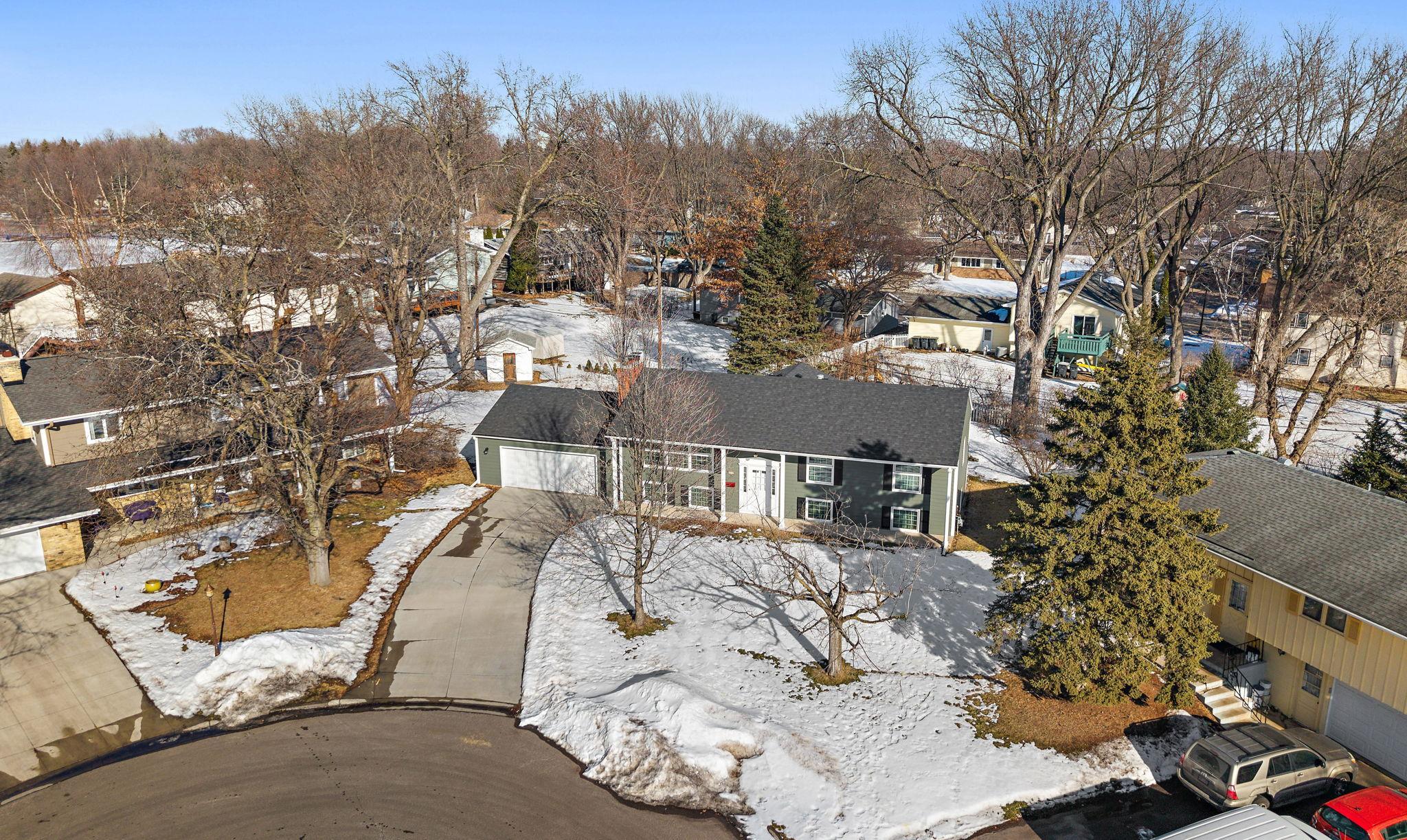 3511 Maplewood Drive