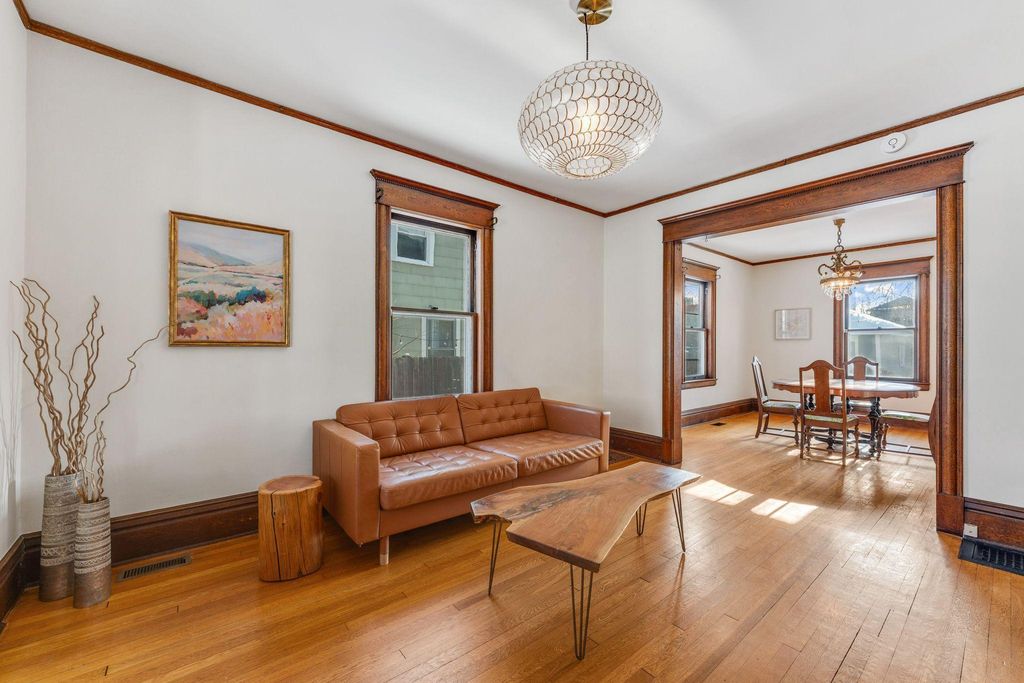 Photo of 1808 Dayton Avenue, Saint Paul, MN 55104 (MLS # 6817566)