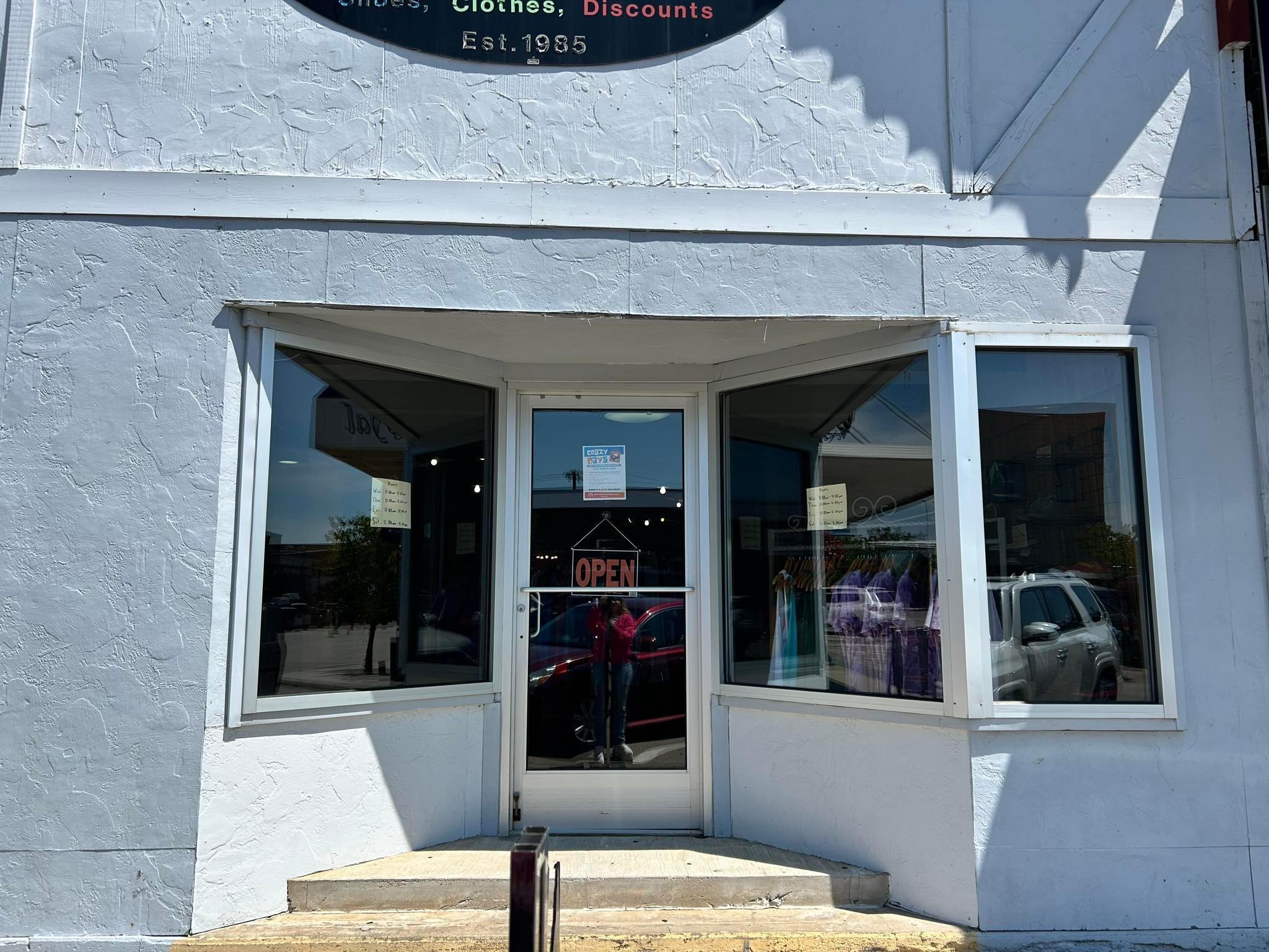 118 Main Avenue S