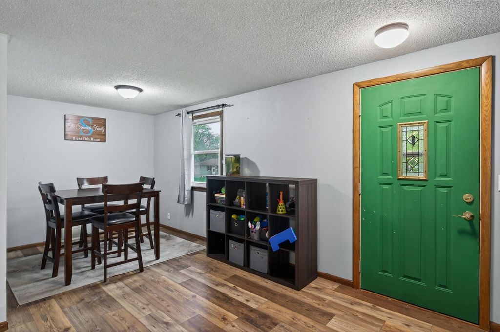 Photo of 556 53 1/2 Avenue NE, Fridley, MN 55421 (MLS # 7051956)