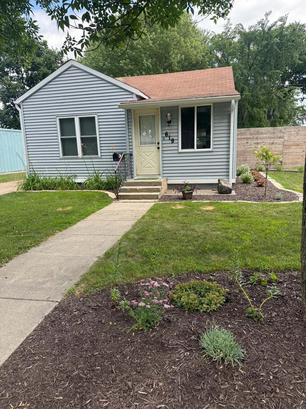 Photo of 619 Washburne Avenue, Paynesville, MN 56362 (MLS # 7115082)