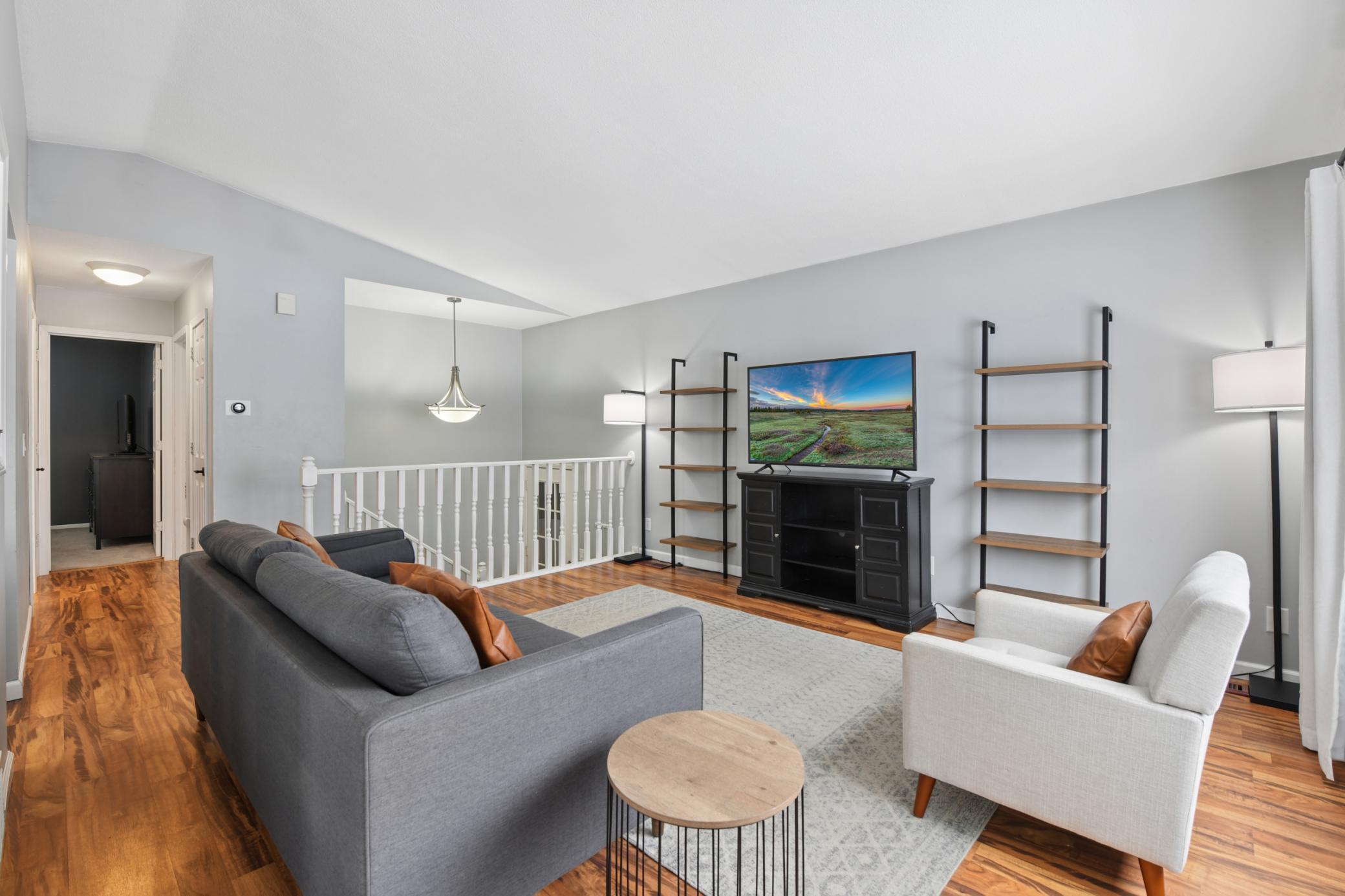 16555 Gerdine Path W