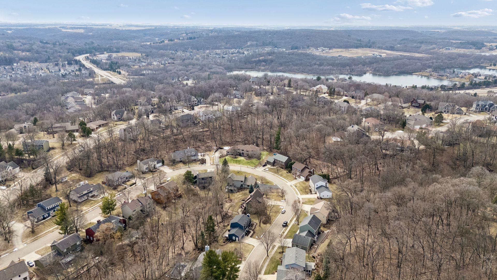 1337 Woodland Drive SW