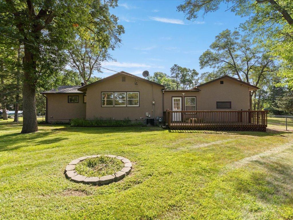 13709 Glenwood Drive