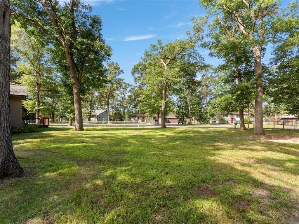 13709 Glenwood Drive