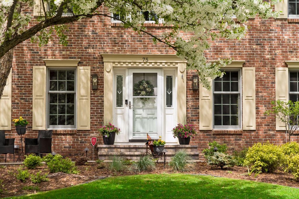 Photo of 75 Wildridge Road, Mahtomedi, MN 55115 (MLS # 7034053)