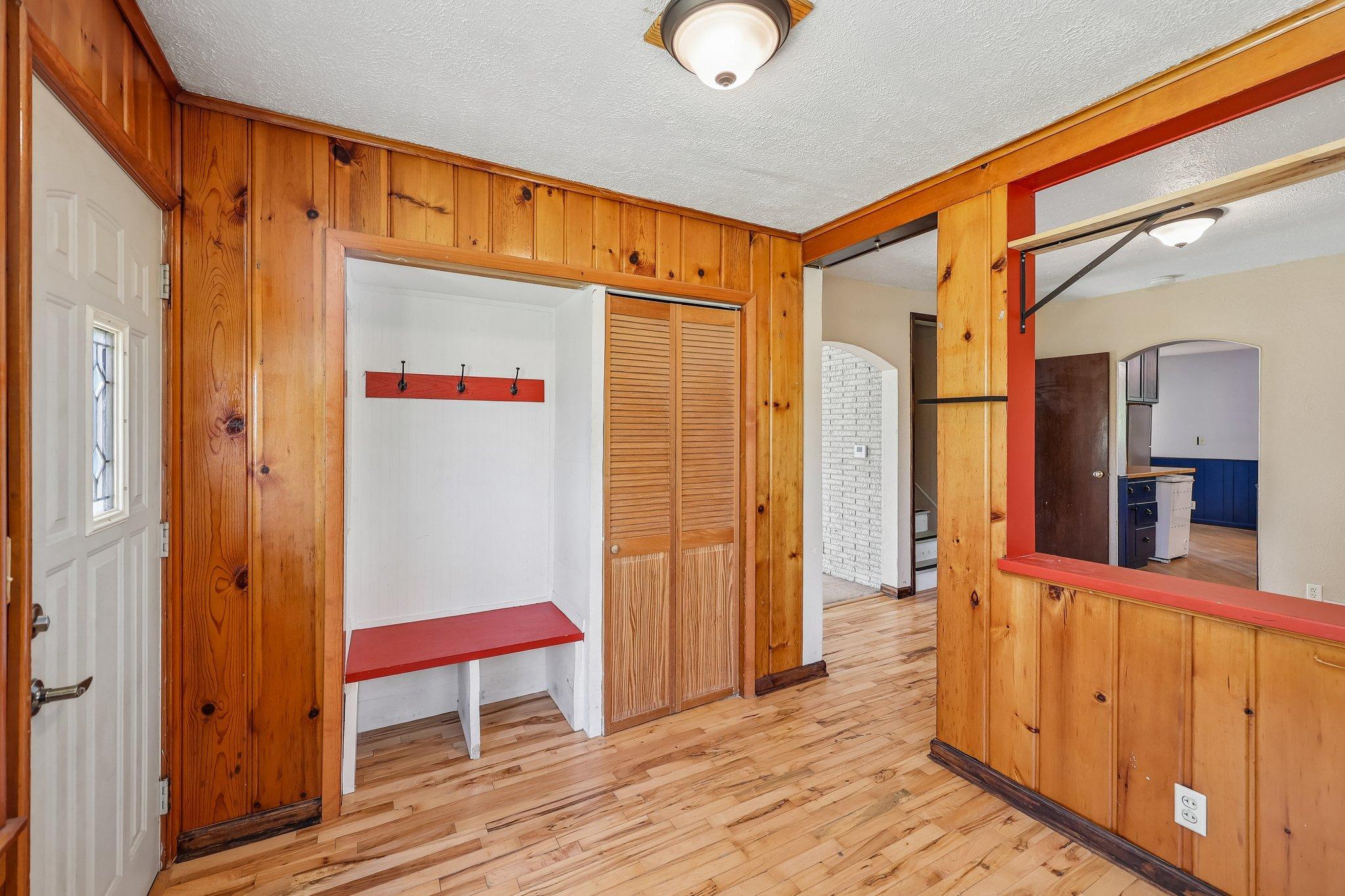 2229 Oak Hill Place