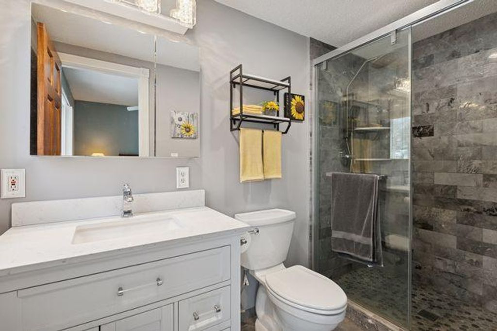 Photo of 309 Sunset Drive S, Minnetonka, MN 55305 (MLS # 6810907)