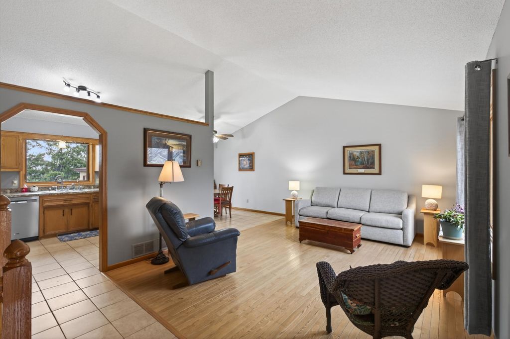 Photo of 7036 Jocelyn Alcove S, Cottage Grove, MN 55016 (MLS # 7053499)