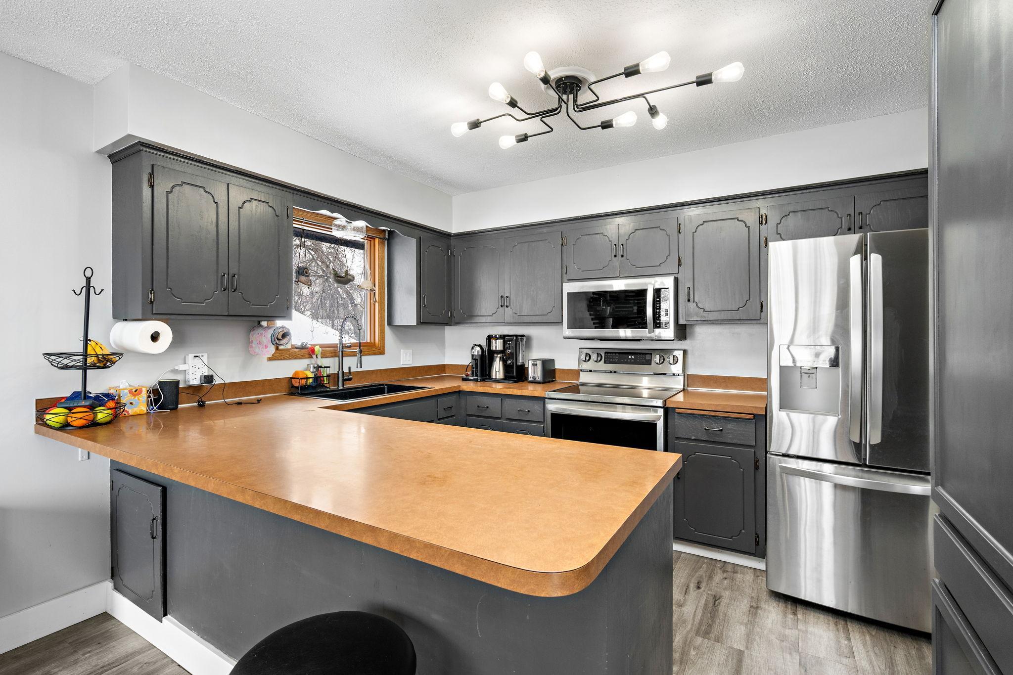 7125 Upper 163rd Street W