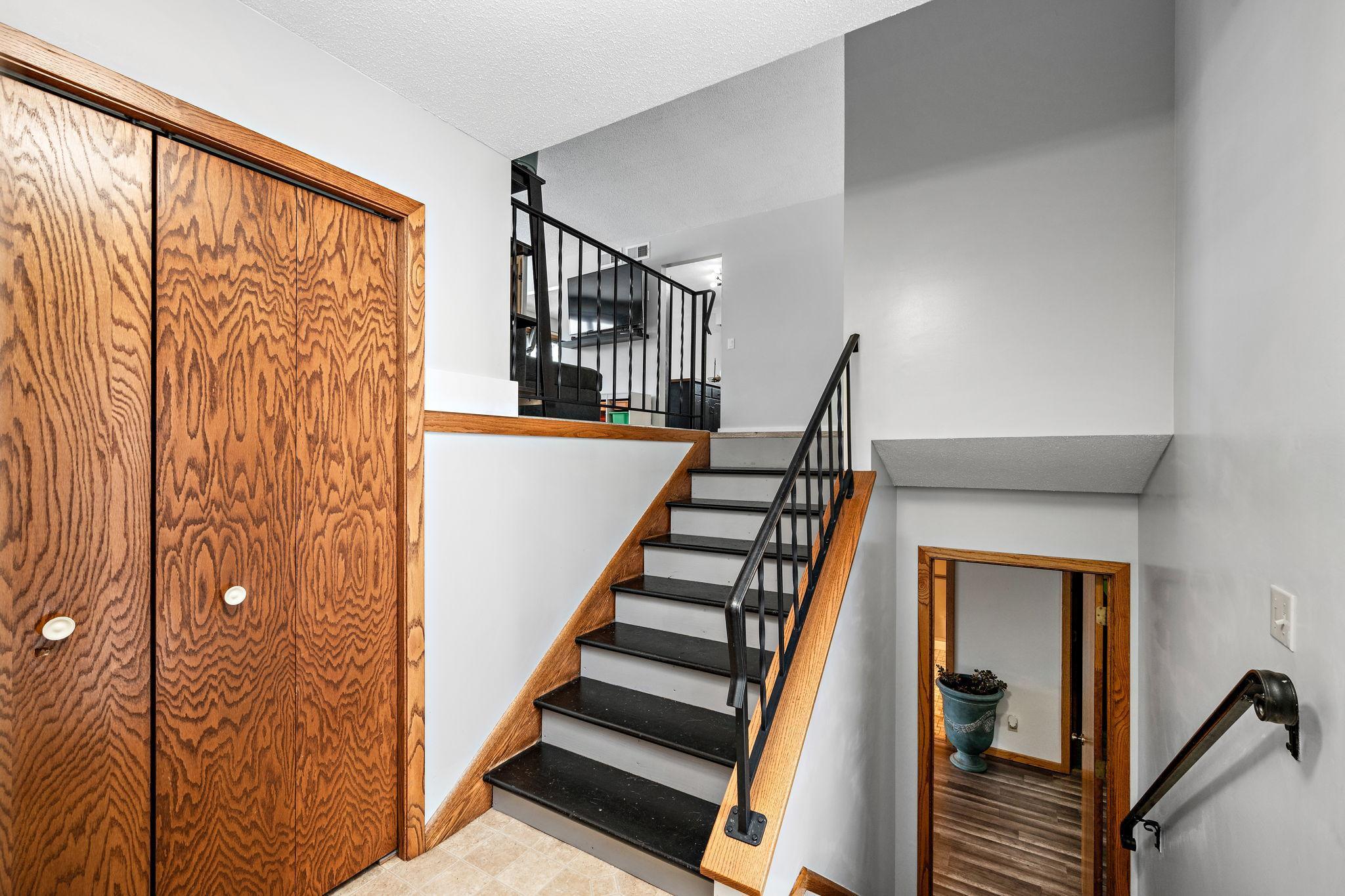 7125 Upper 163rd Street W