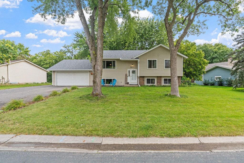 Photo of 6871 Chaparral Lane, Chanhassen, MN 55317 (MLS # 6786584)