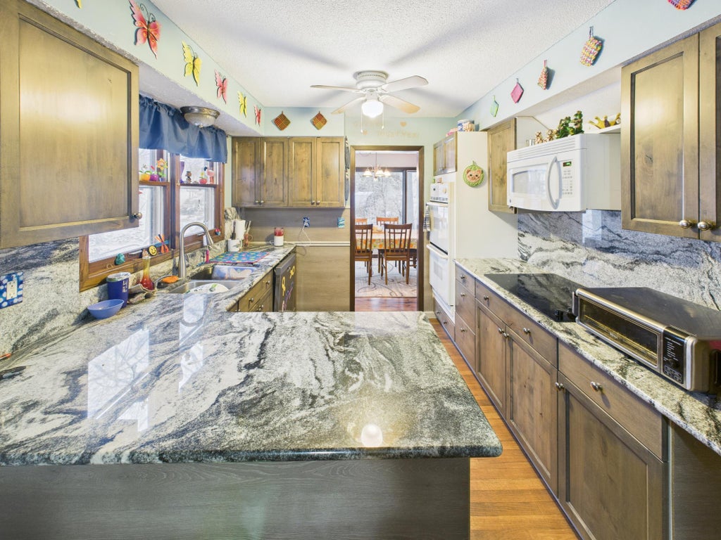 Photo of 543 5th Avenue NE, Melrose, MN 56352 (MLS # 7135273)