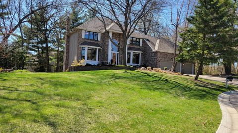 17683 Kingswood Circle Lakeville MN 55044