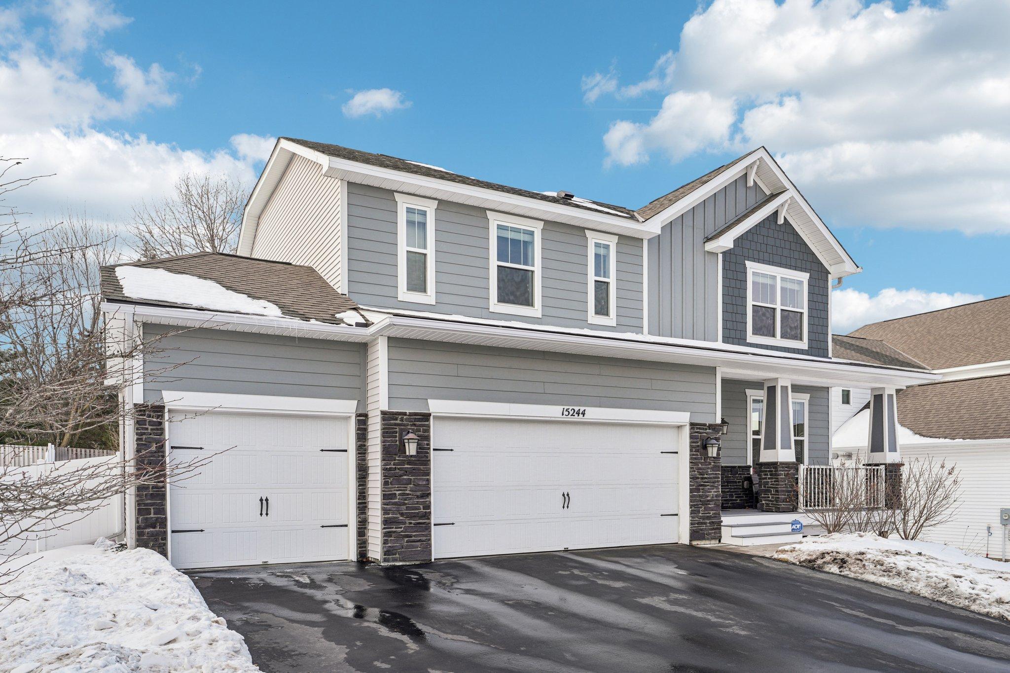 15244 Edgewood Avenue