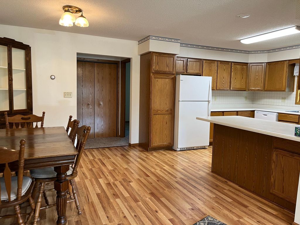 Photo of 1225 6th Avenue N, Windom, MN 56101 (MLS # 7059727)