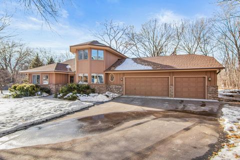 11010 40th Place N Plymouth MN 55441