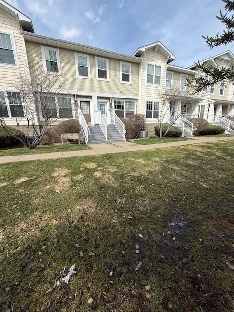 1240 County Road D E 15 Maplewood MN 55109