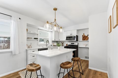 11216 Minnetonka Boulevard Minnetonka MN 55305