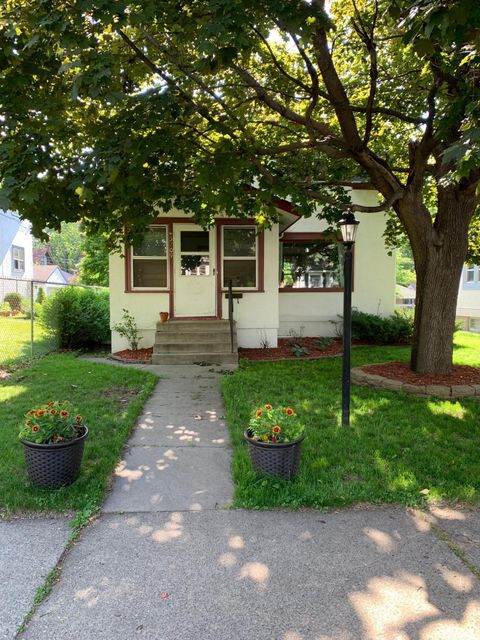 3709 19th Avenue S Minneapolis MN 55407