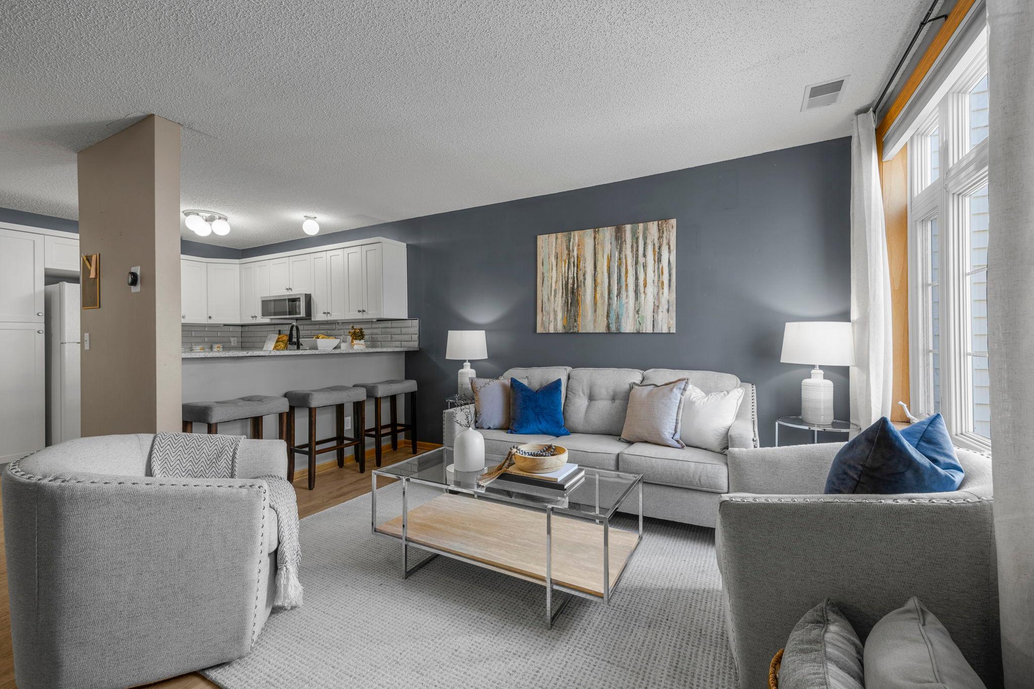 461 Aqua Circle