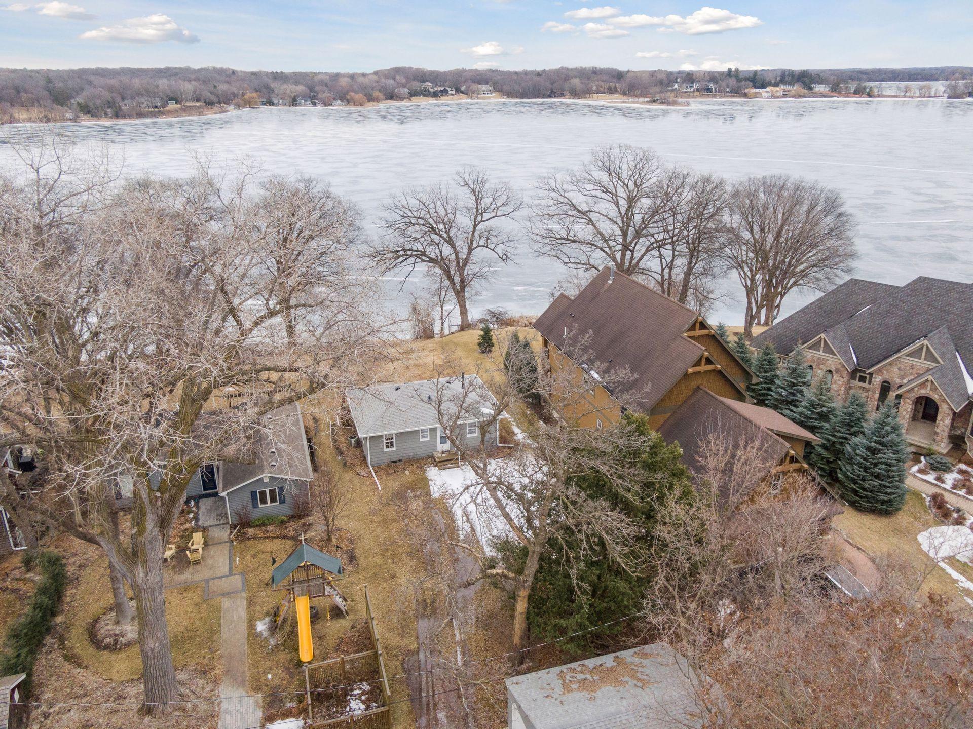 348 W Lake Street