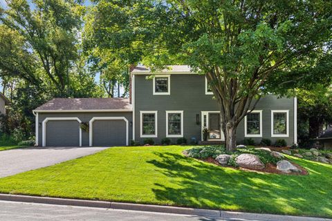 13504 4th Avenue S Burnsville MN 55337