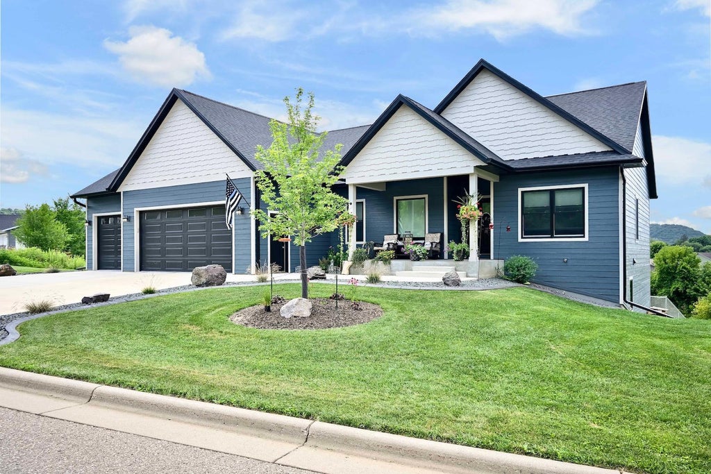 Photo of 166 Rimrock Road, Rollingstone, MN 55969 (MLS # 7114286)