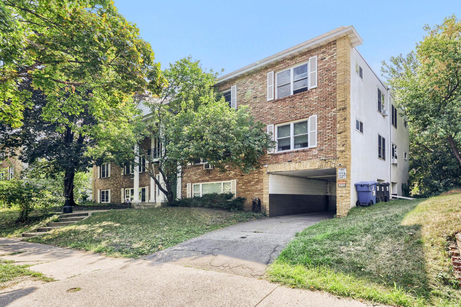 415 Ridgewood Avenue 101