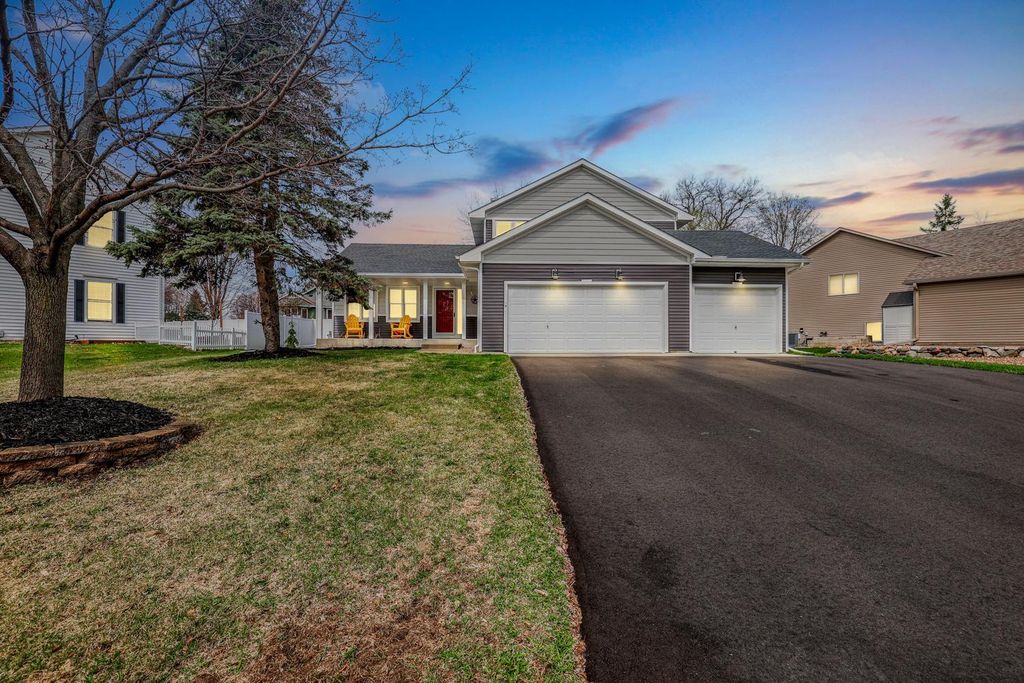 Photo of 17079 Isleton Avenue, Lakeville, MN 55044 (MLS # 7063681)