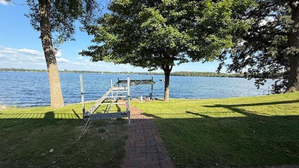 Photo of 17796 Cedar Park Loop, Fergus Falls, MN 56537 (MLS # 7018694)