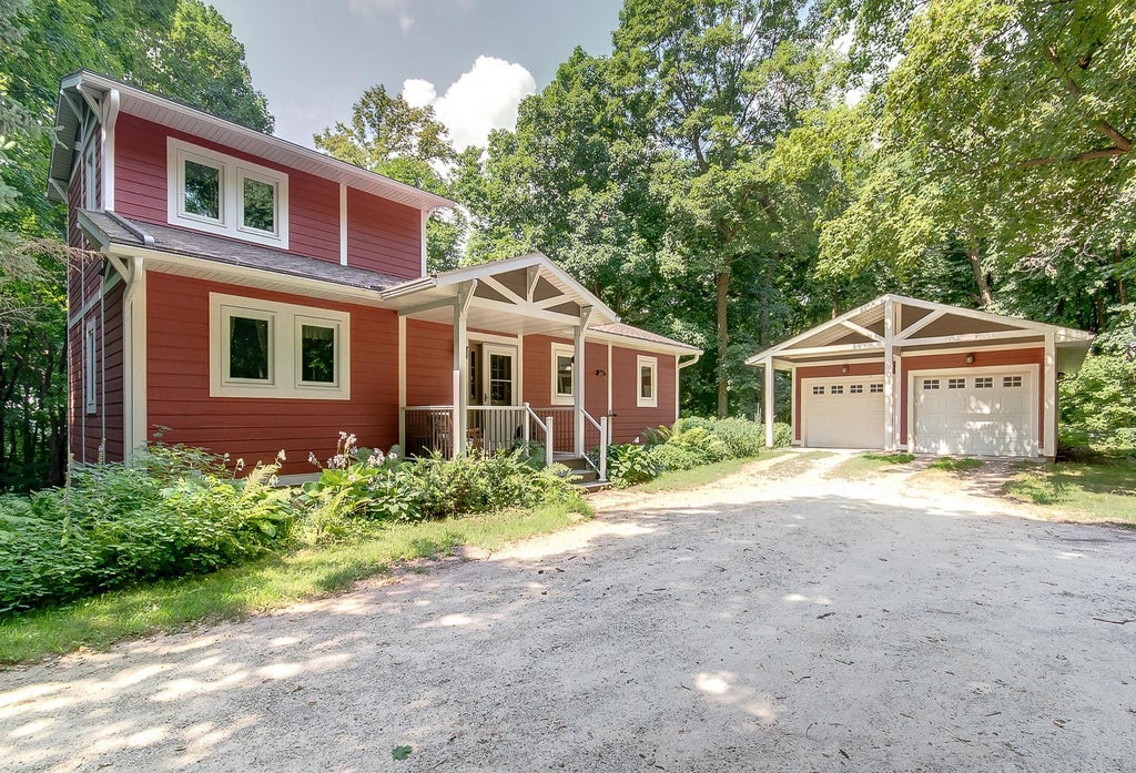Photo of 2989 140th Street E, Dundas, MN 55019 (MLS # 7112081)