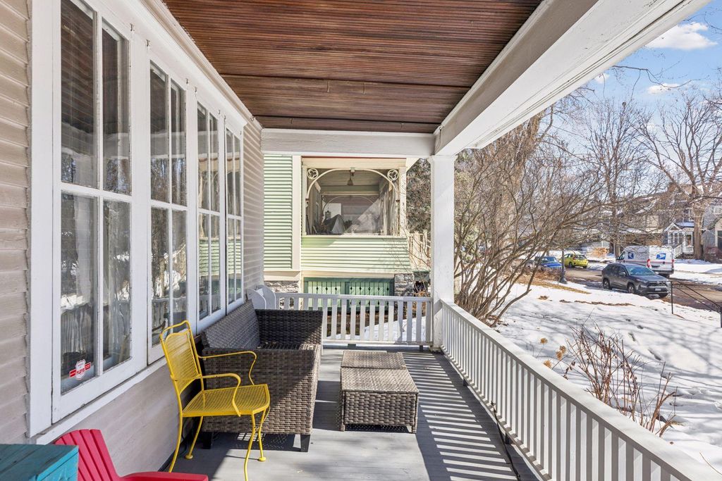 Photo of 1799 Ashland Avenue, Saint Paul, MN 55104 (MLS # 7035582)